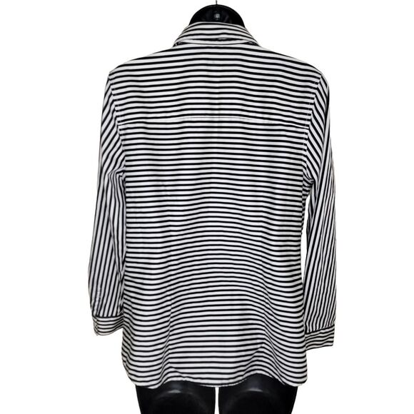 Chico's Wrinkle Resistant Black & White Striped Button-up Blouse Size 1 (Medium) - Picture 4 of 6
